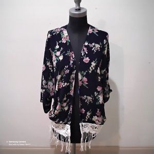 Rachael & Chloe Semi-Sheer Kimono Cardigan Black Floral & Ivory Fringe GUC OS